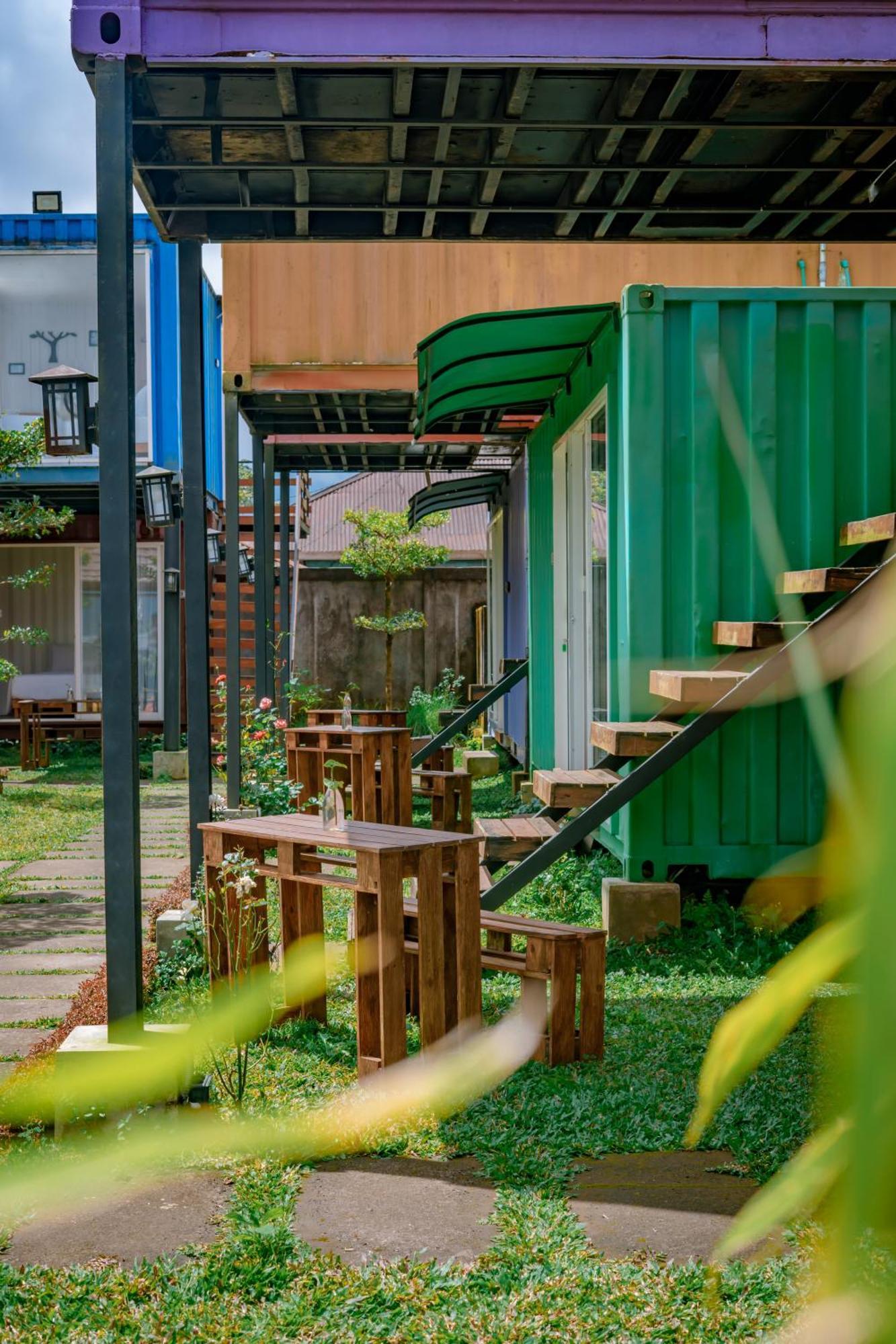 Container Smart Stay Css ブドゥグル エクステリア 写真